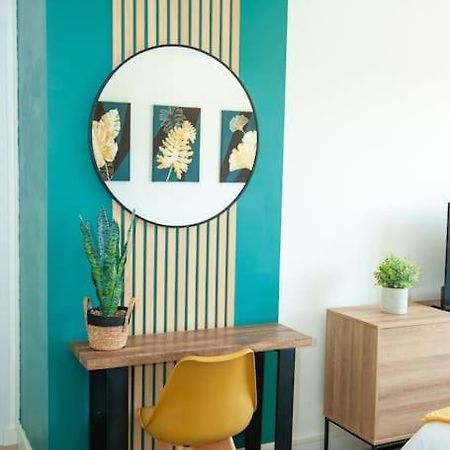 Fougères Appartement Proche Gare Routiere מראה חיצוני תמונה